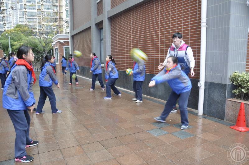 \\192.168.1.3\bg\2017年\2017.12.28小场地体育多样化教学\_DSC1464.JPG